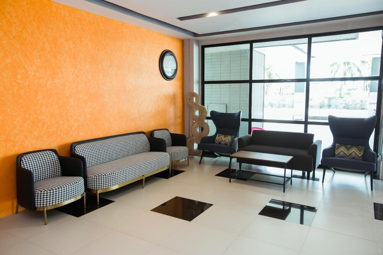 Hotel The Bed Roi Et